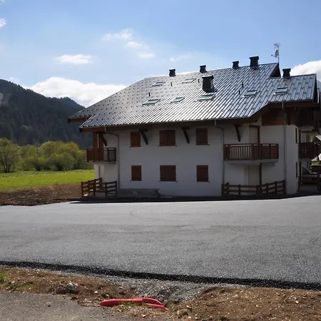 2 Pieces Pres Des Pistes Avec Terrasse, Parking Et Coin Montagne - Fr-1-692-89 * La Chapelle-d'Abondance